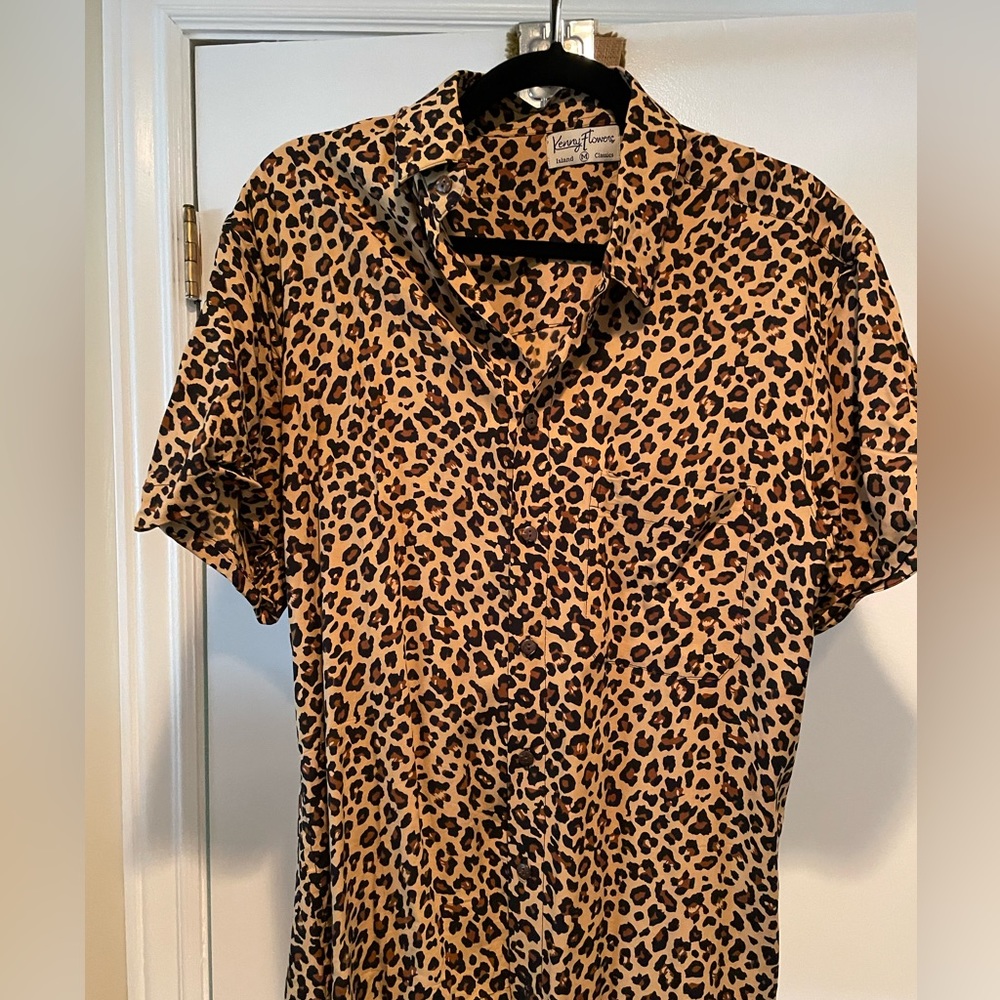 Kenny Flowers The Purradise Hawaiian Shirt Men’s Medium Button Up